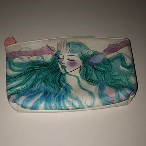 🌸FREE WITH PURCHASE leather mermaid makeup bag